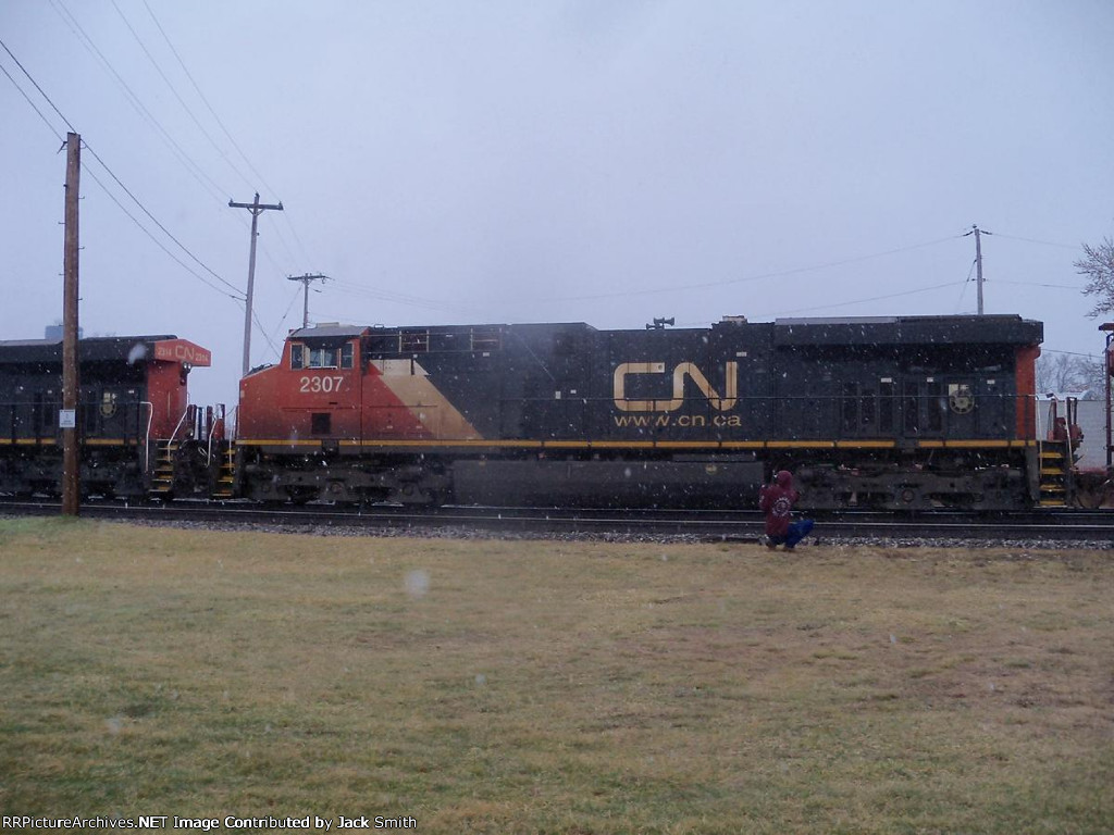 CN 2307